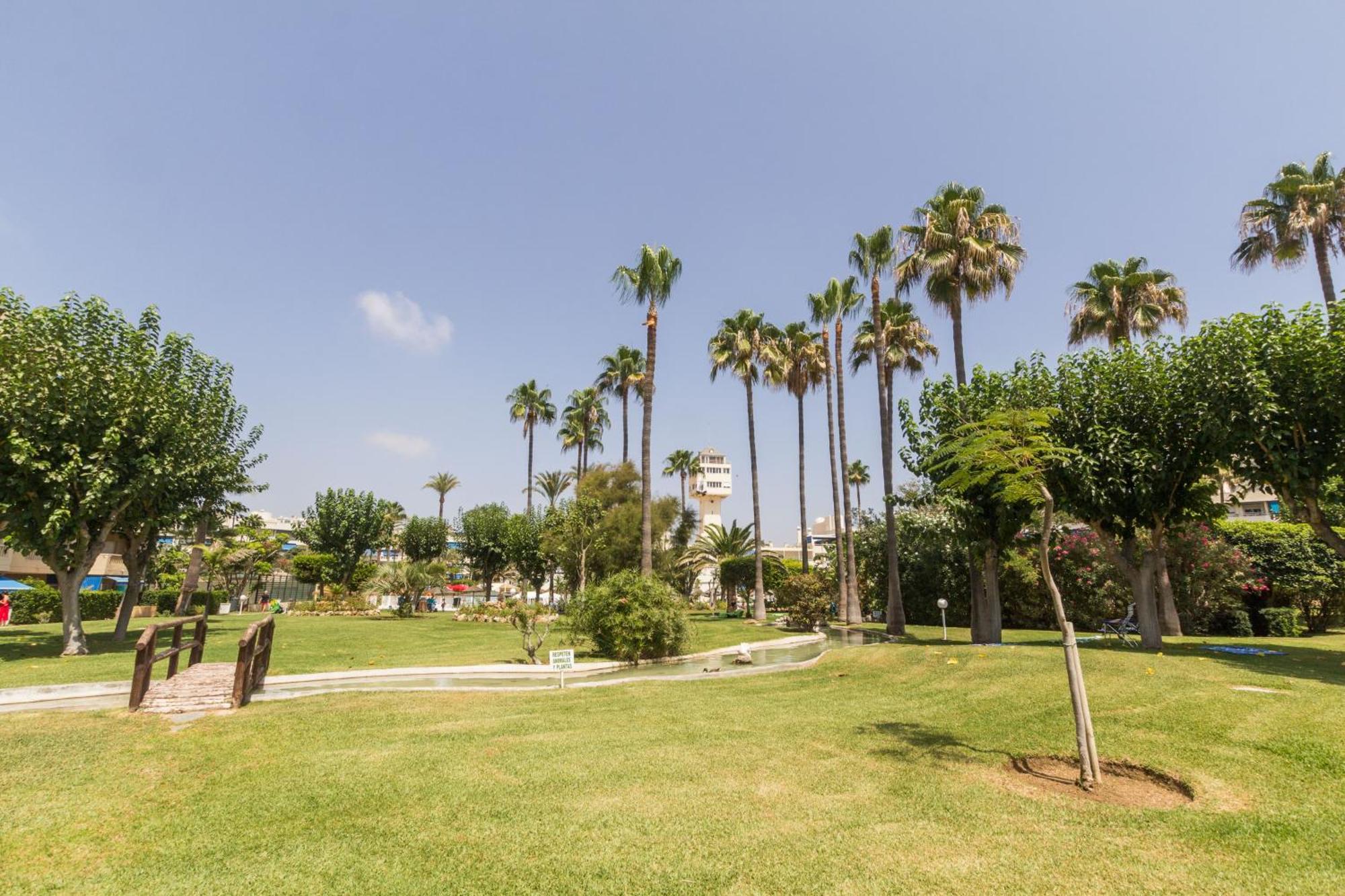 Sunstay Costa Lago Flat I توريمولينوس المظهر الخارجي الصورة