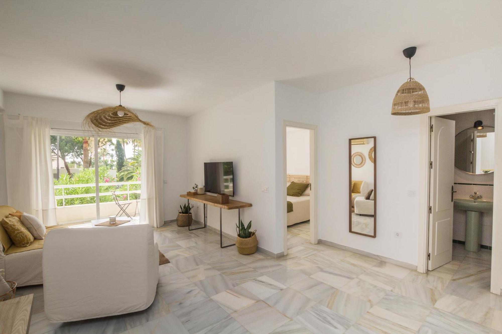 Sunstay Costa Lago Flat I توريمولينوس المظهر الخارجي الصورة