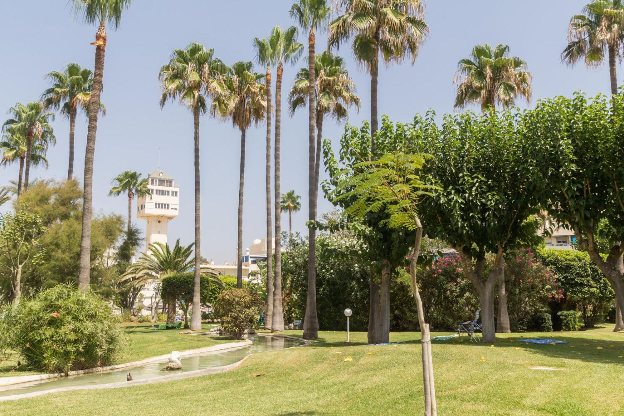 Sunstay Costa Lago Flat I توريمولينوس المظهر الخارجي الصورة
