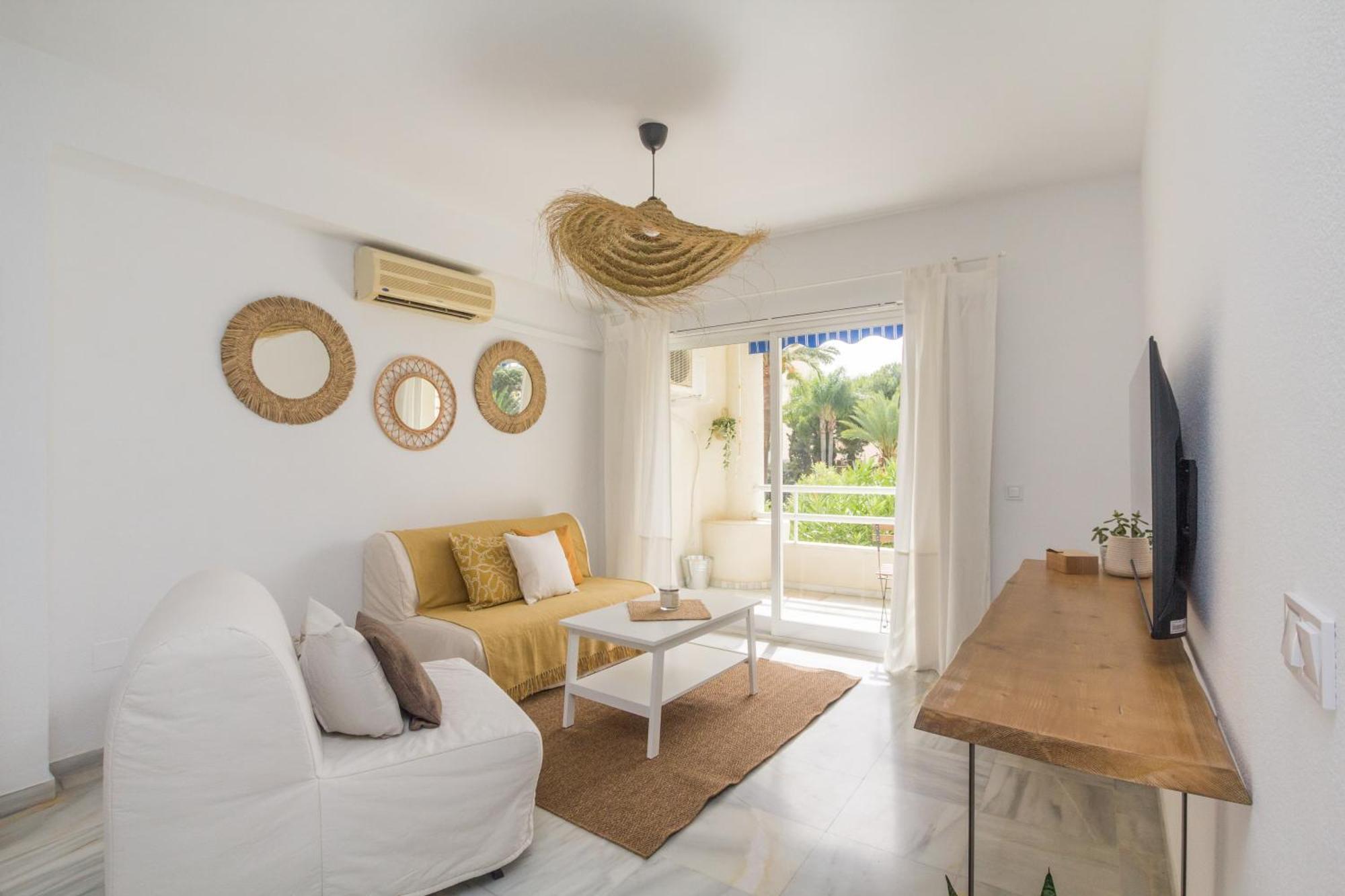 Sunstay Costa Lago Flat I توريمولينوس المظهر الخارجي الصورة